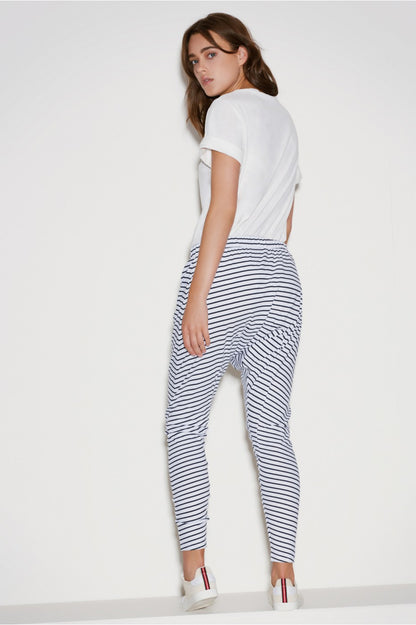 RECHARGE PANT - WHITE W NAVY
