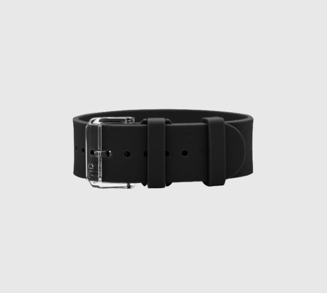 BLACK SILICONE WRISTBAND